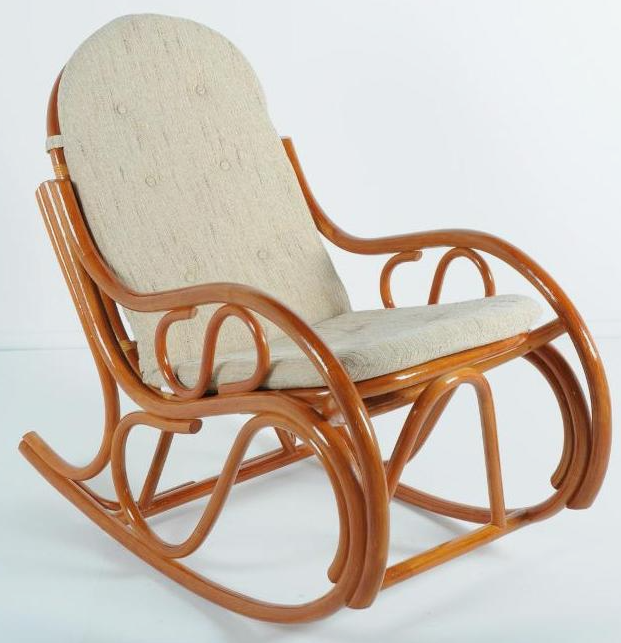 Кресло качалка Vinotti Calamus Rotan 05/04 с подушкой цвет:коньяк